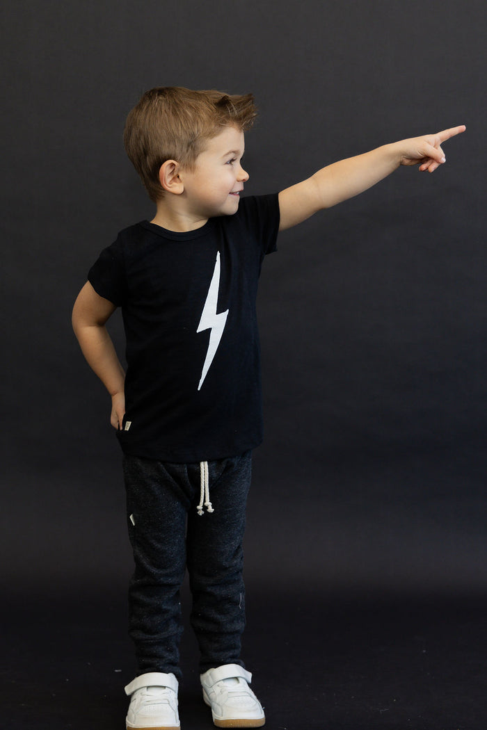 basic tee - lightning on black