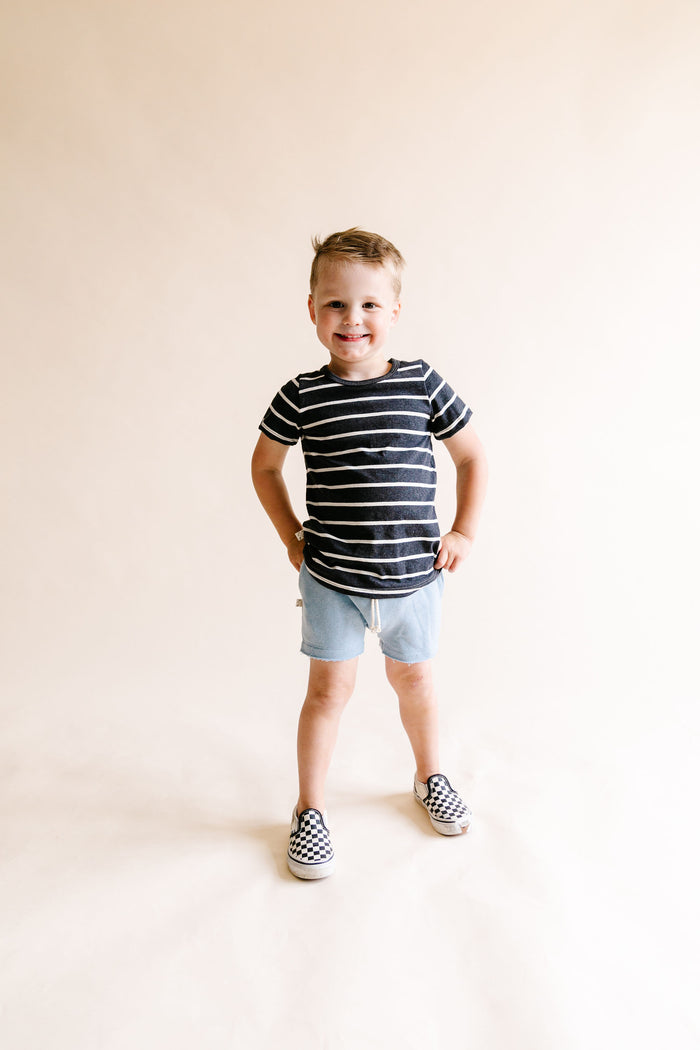 basic tee CO - obsidian stripe