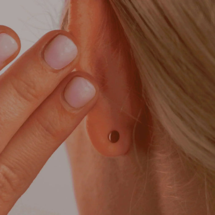Bat Flat Back Stud