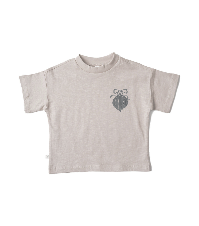 boxy tee - bauble on nickel