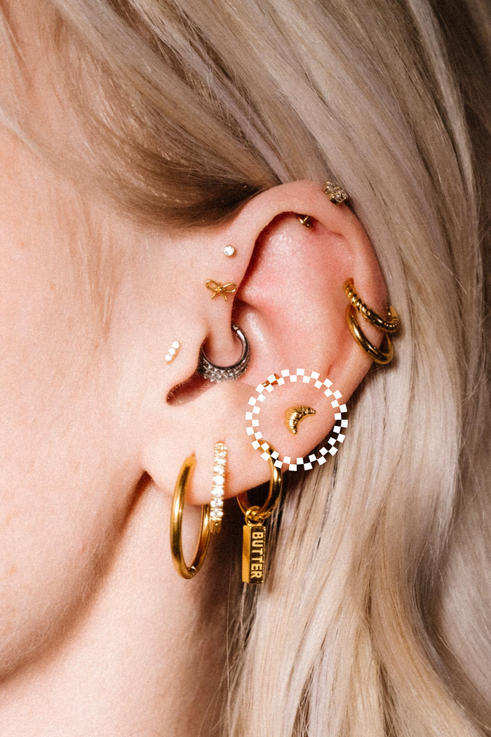 Croissant Flat Back Stud