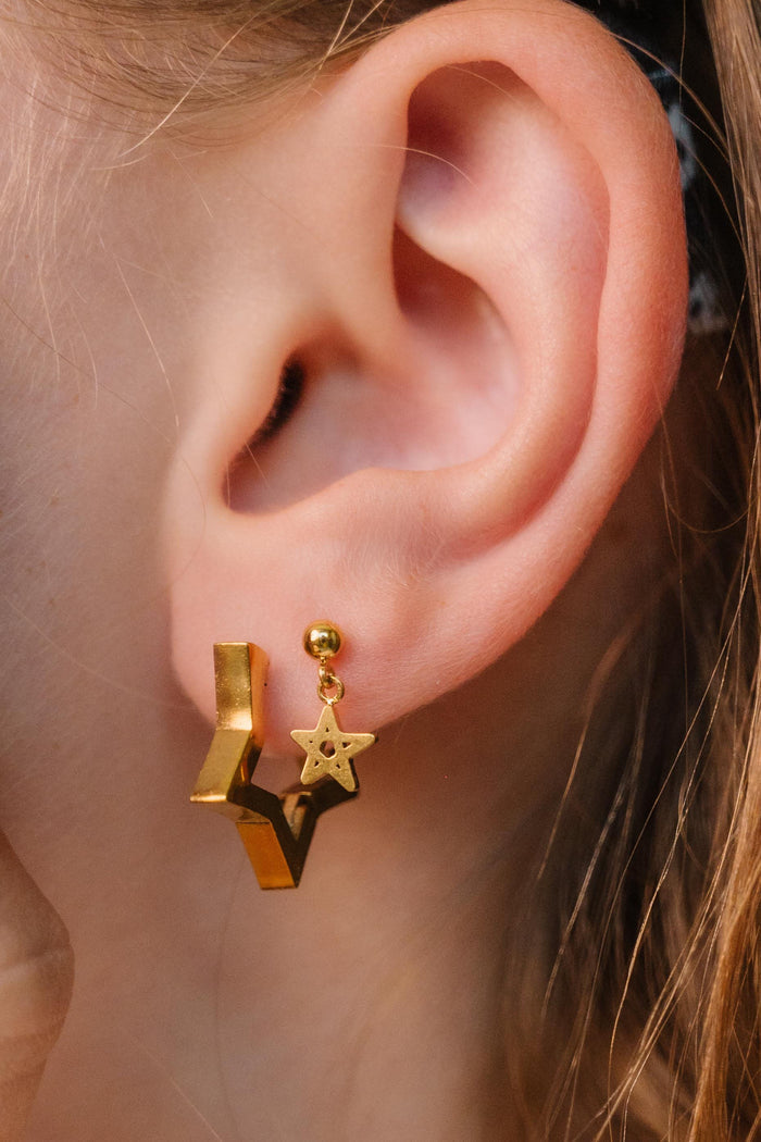 Doodle Star Flat Back Stud