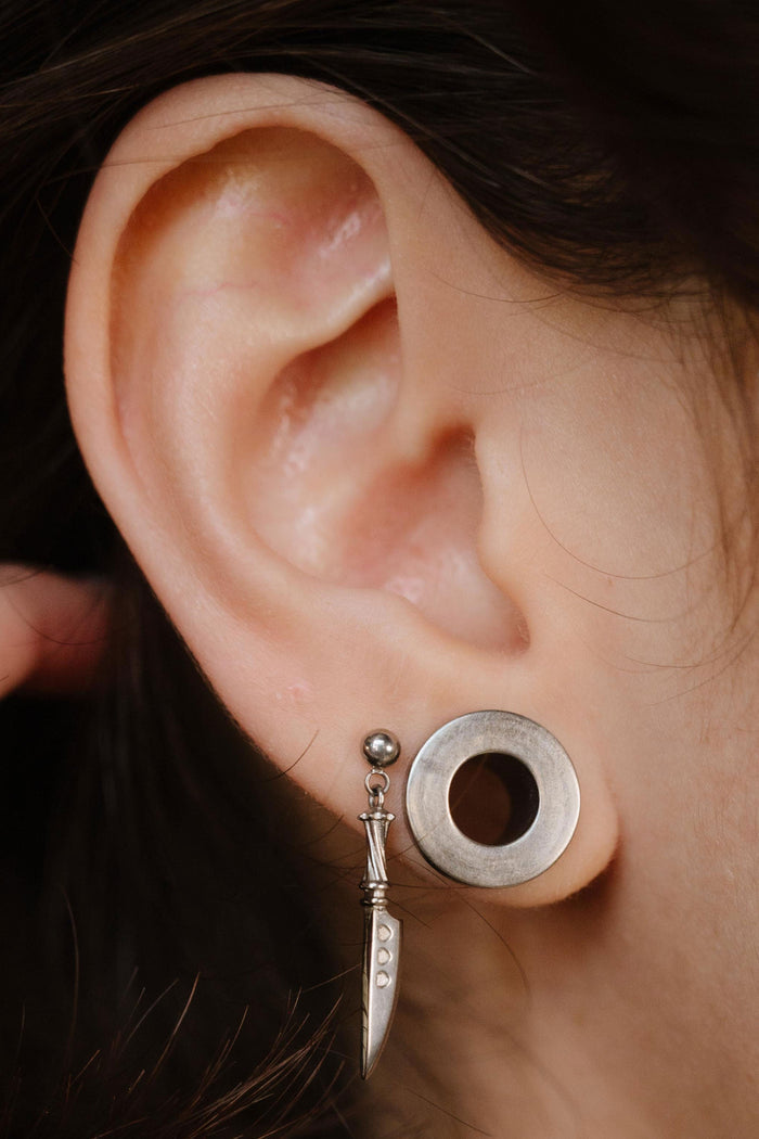 Final Cut Flat Back Stud