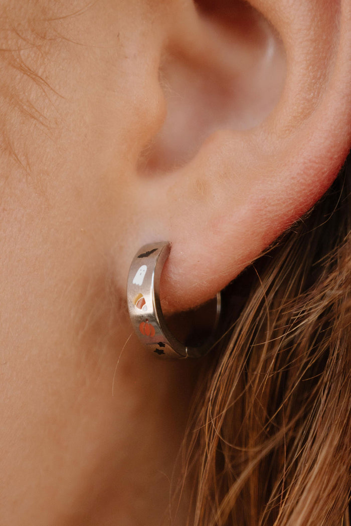 Halloqueen Icon Hoops