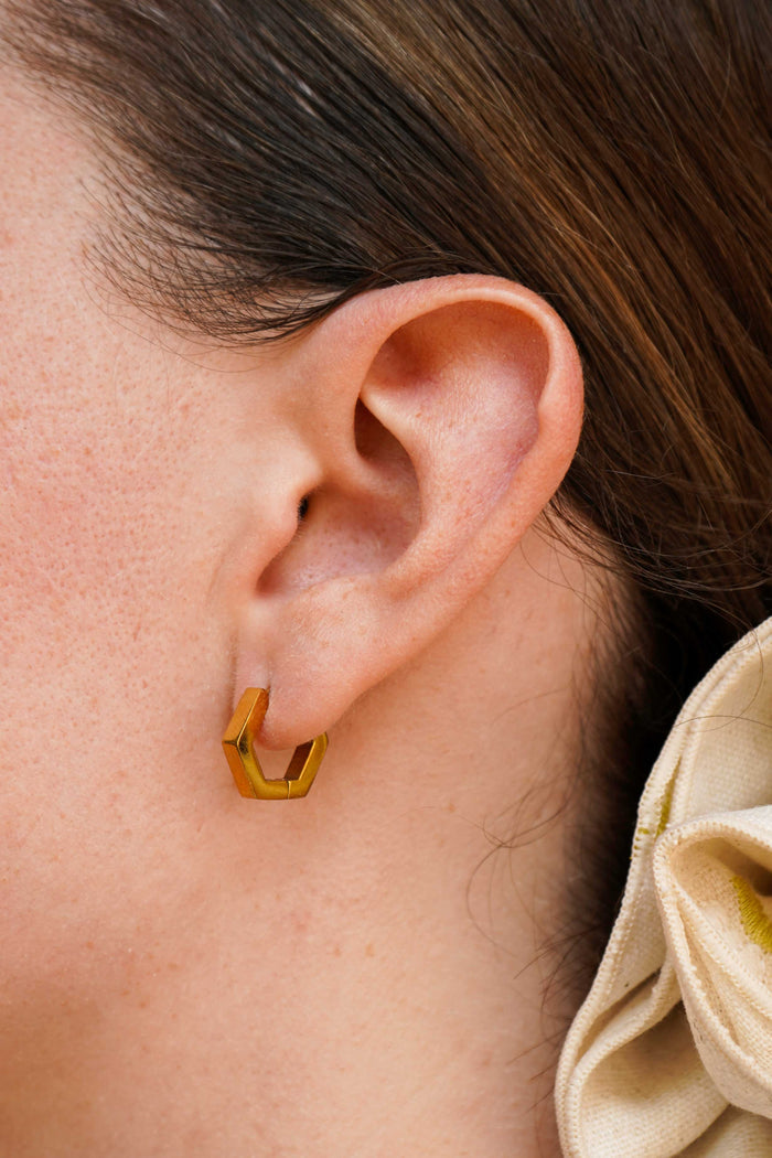 Hexagon Hoops