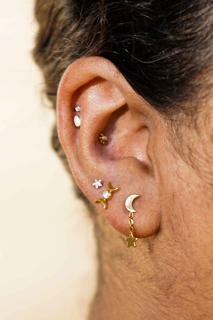 Hielo Flat Back Stud