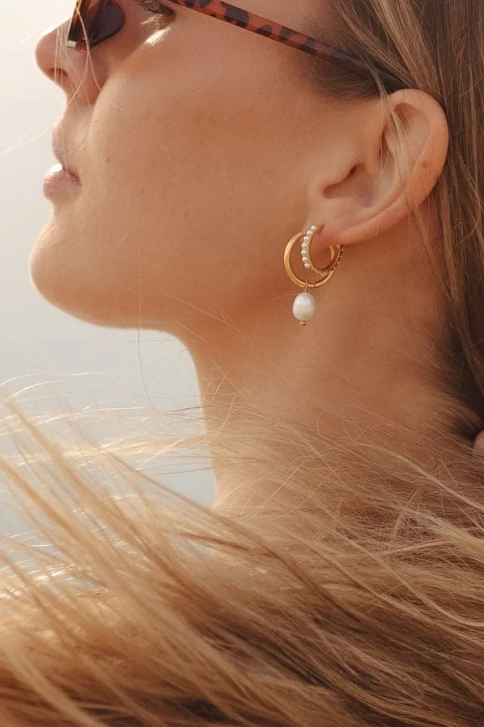 Isla Pearl Titanium Hoops