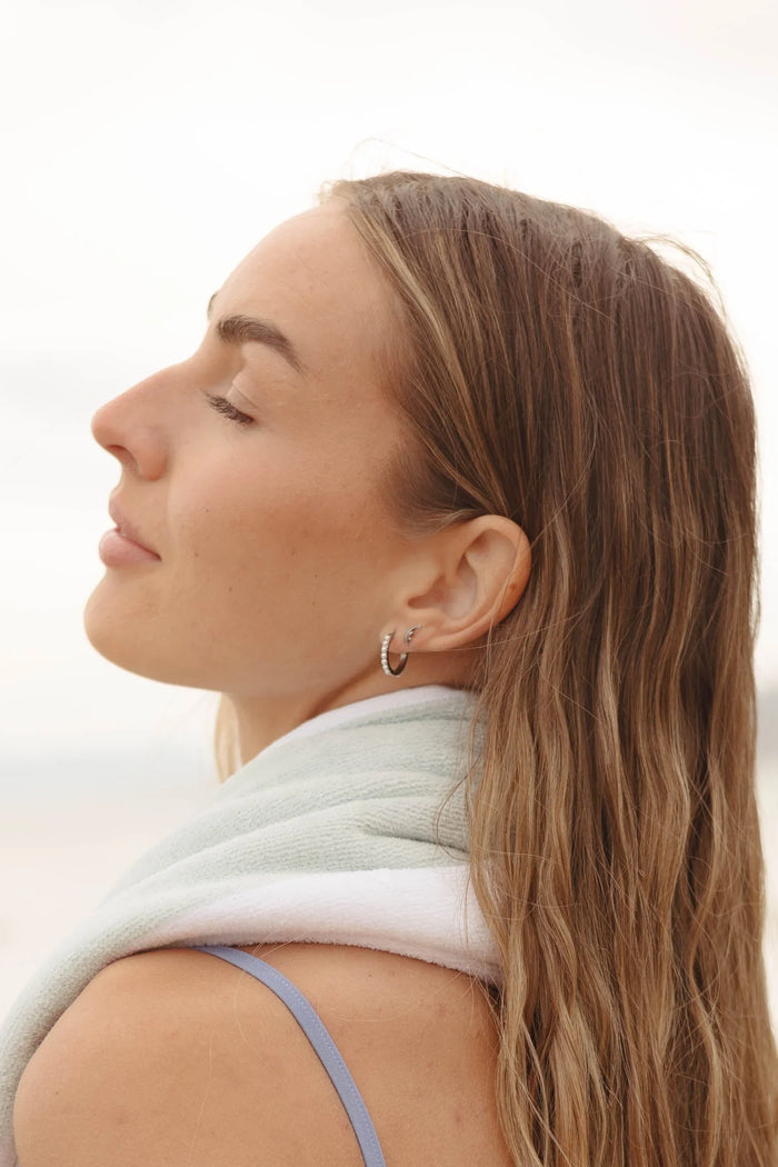 Isla Pearl Titanium Hoops