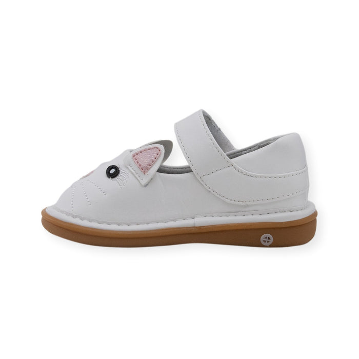 Kitty White Shoe - Wee Squeak