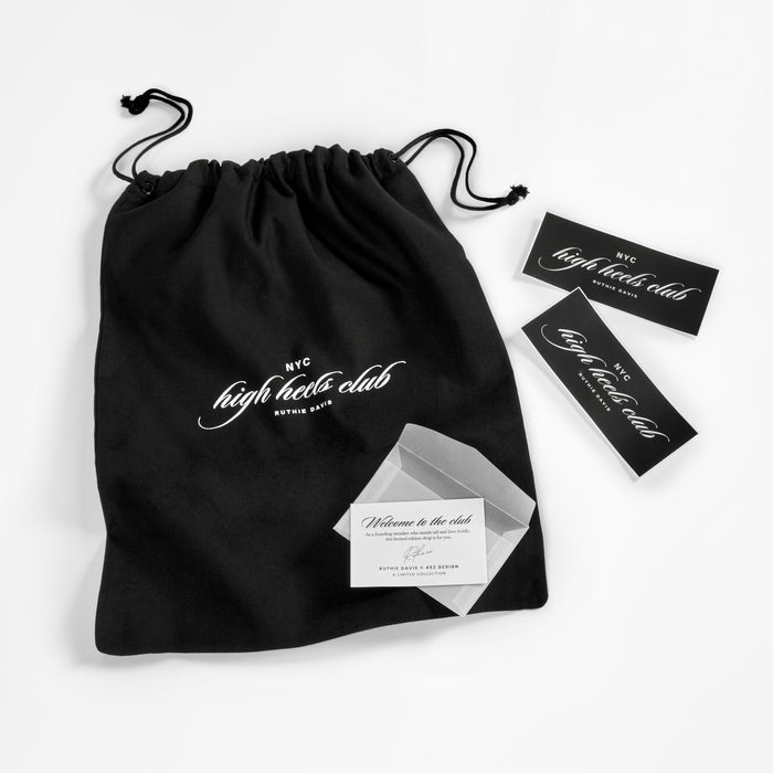 MEMBER HIGH HEELS CLUB | T-SHIRT