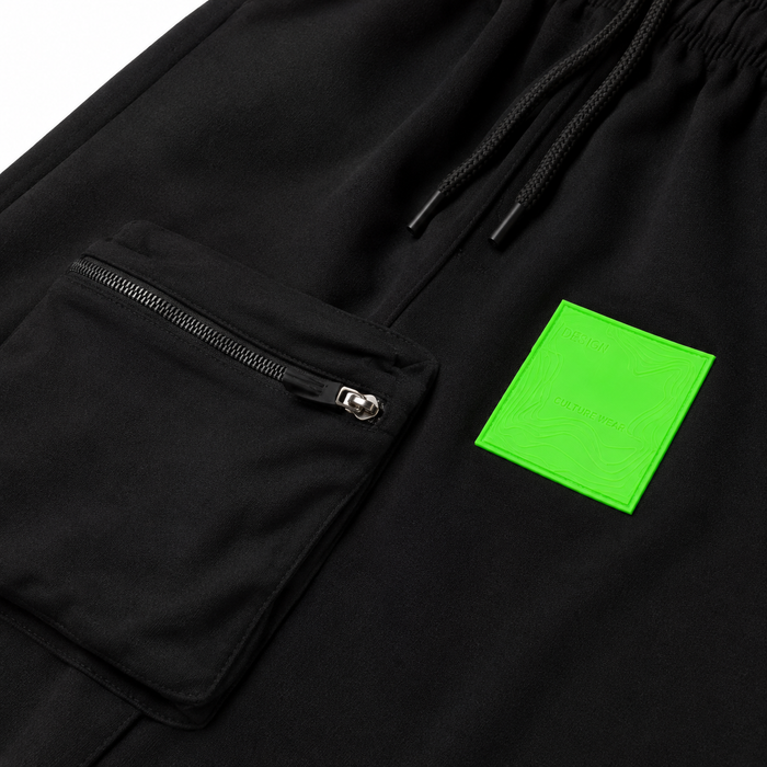 Men Cargo Shorts With Zip Pocket