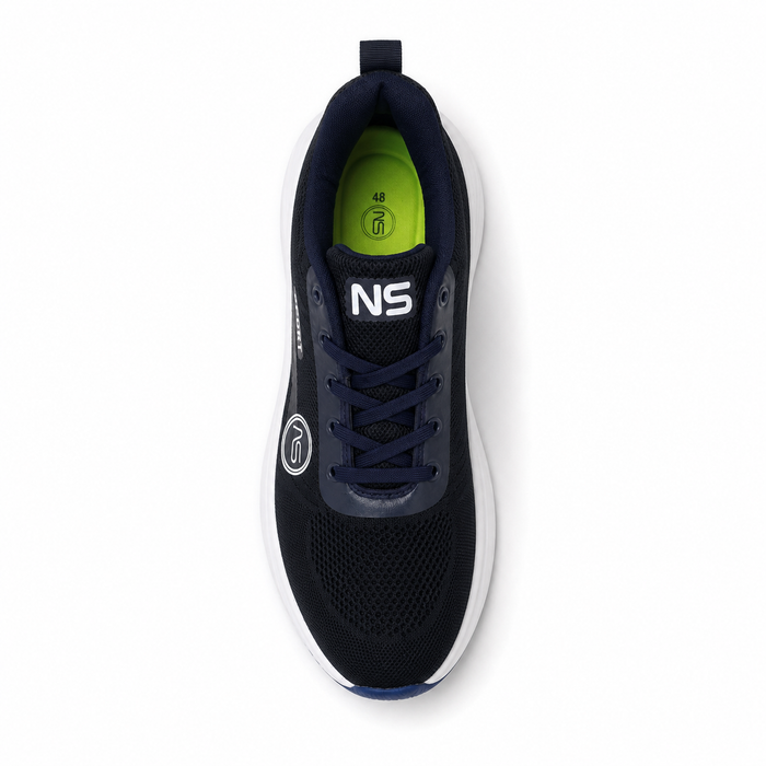 Mesh running shoes with cushioned sole
