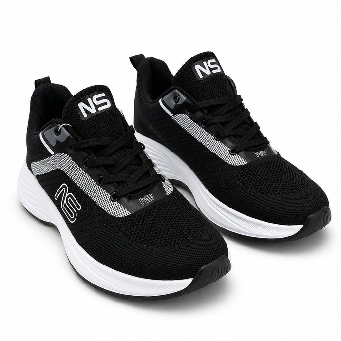 Mesh running shoes with lightweight sole