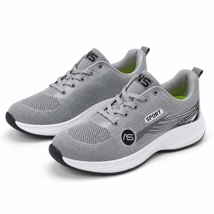 Mesh running shoes with lightweight sole