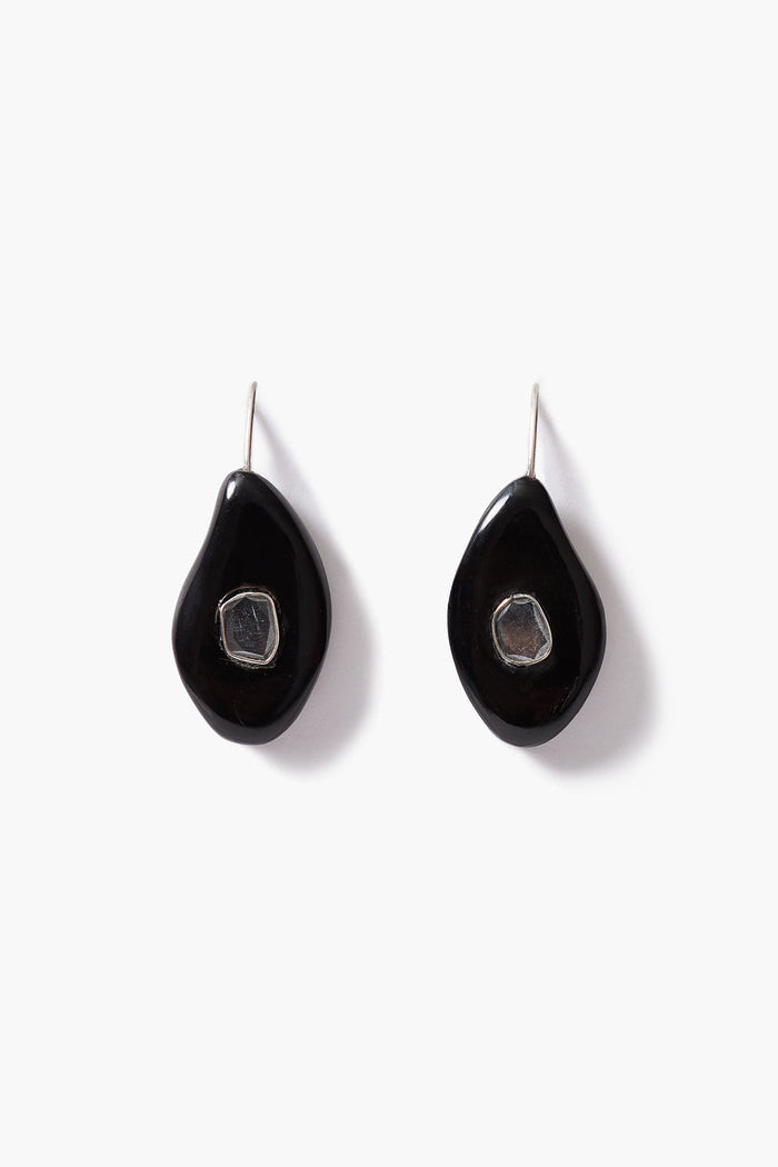 Pebble Earrings Black Horn