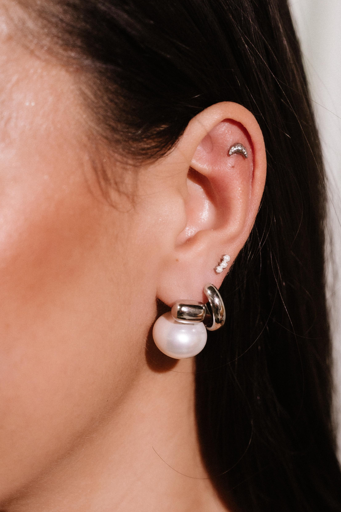 Perle Statement Studs