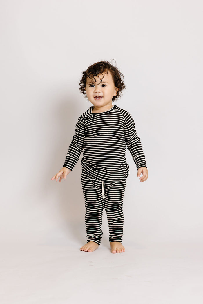 rib knit long sleeve tee - black stripe