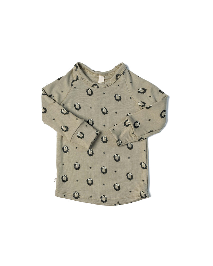 rib knit long sleeve tee CO - cedar wreath