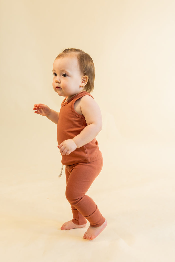 rib knit tank top CO - red rock