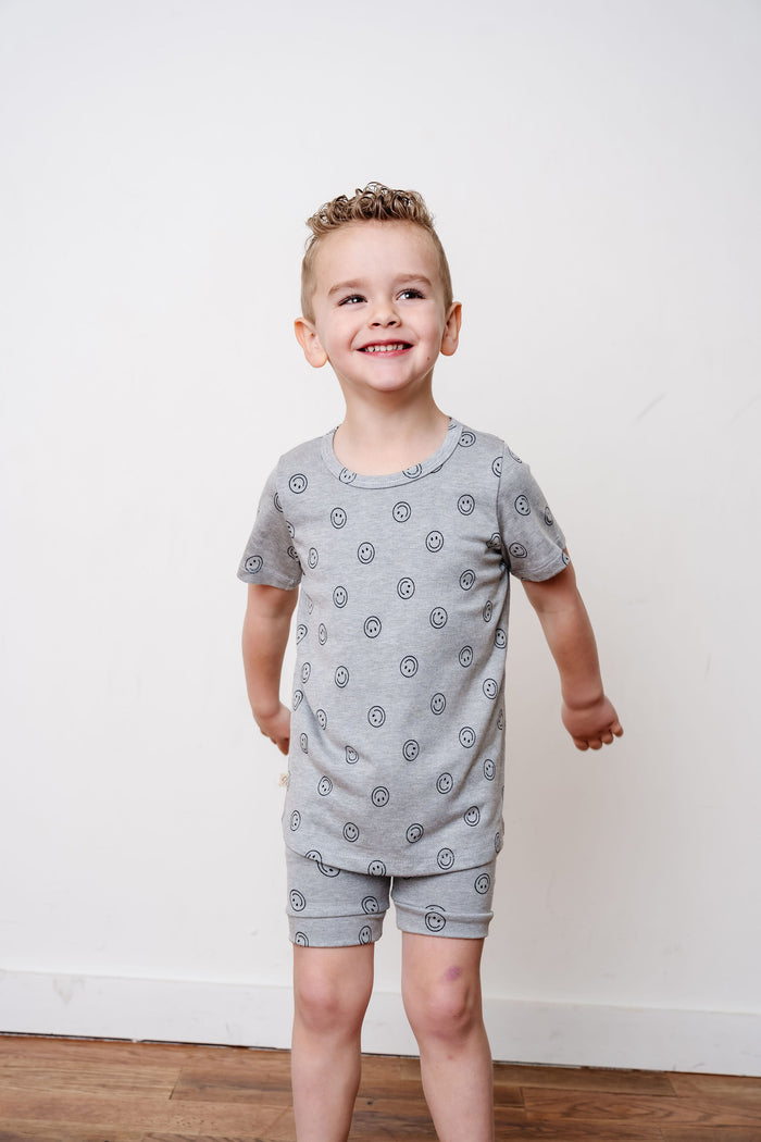 rib knit tee - all over smile