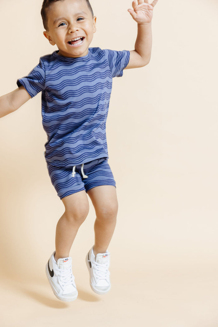 rib knit tee - wavy lines