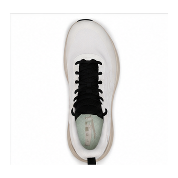 Running Shoes With Laces And Cushioned Sole
