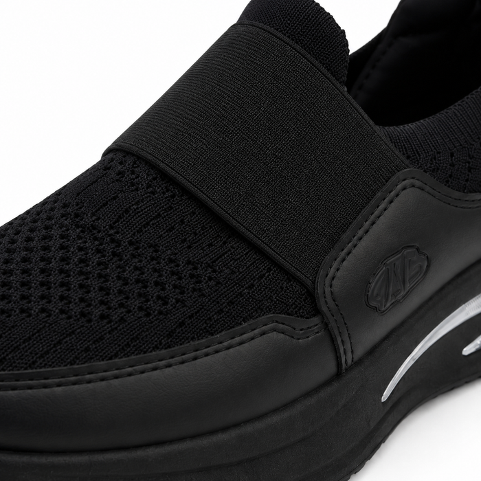 Slip-On Sports Sneakers With Elastic Strap