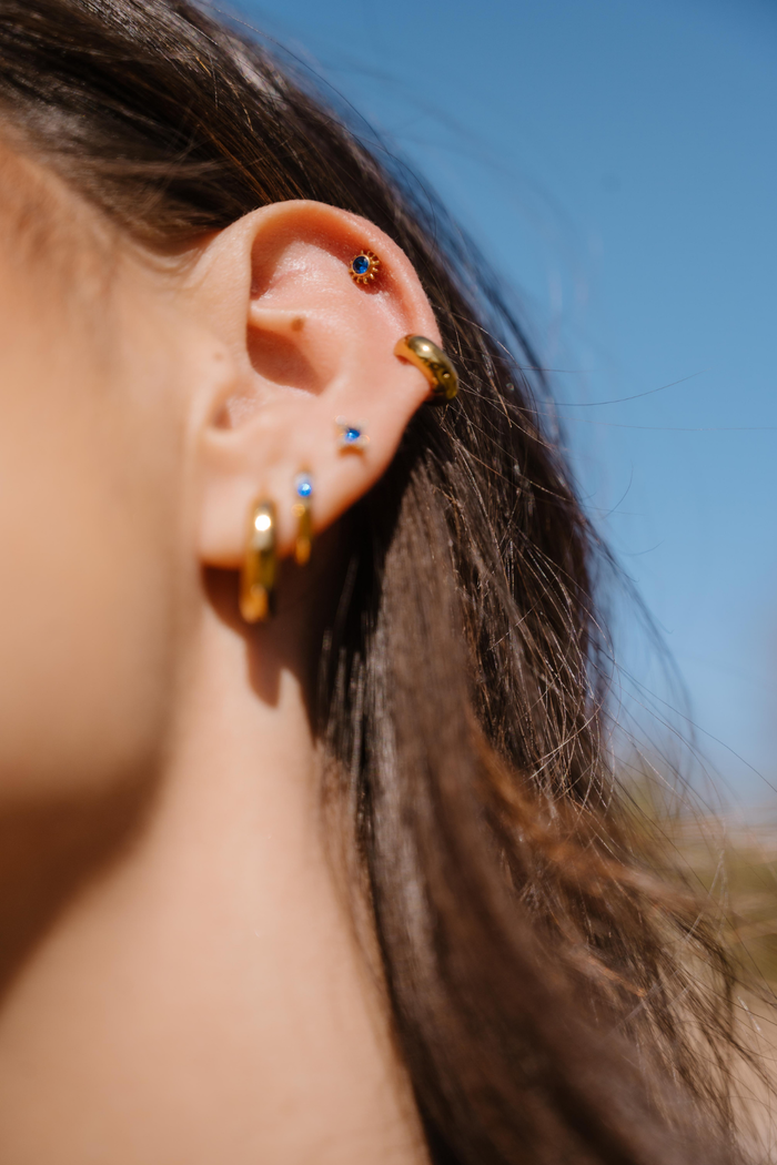 Solar Halo Flat Back Stud - Sapphire