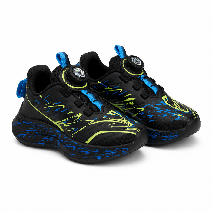 Sports Sneakers With Adjustable Dial Closure