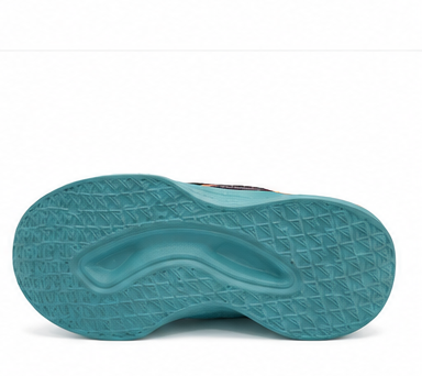Sports Sneakers With Adjustable Dial Closure