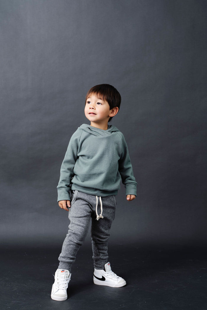 trademark raglan hoodie - golf green