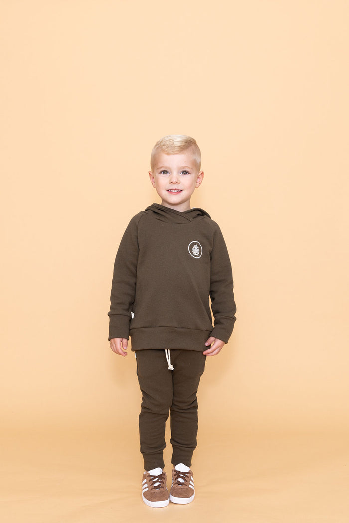 trademark raglan hoodie - tree patch on dark fatigue