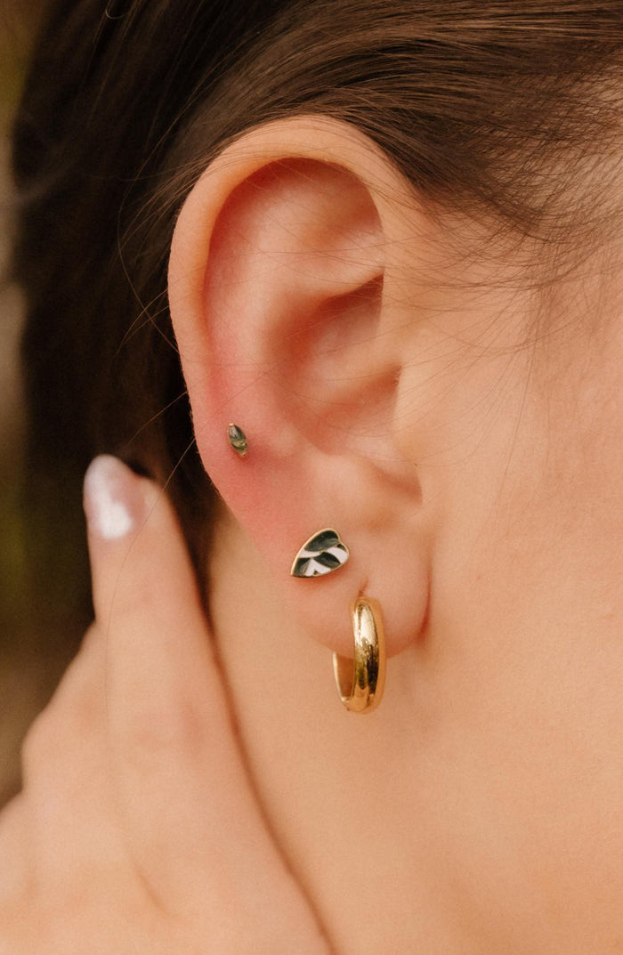White Philodendron Flat Back Stud