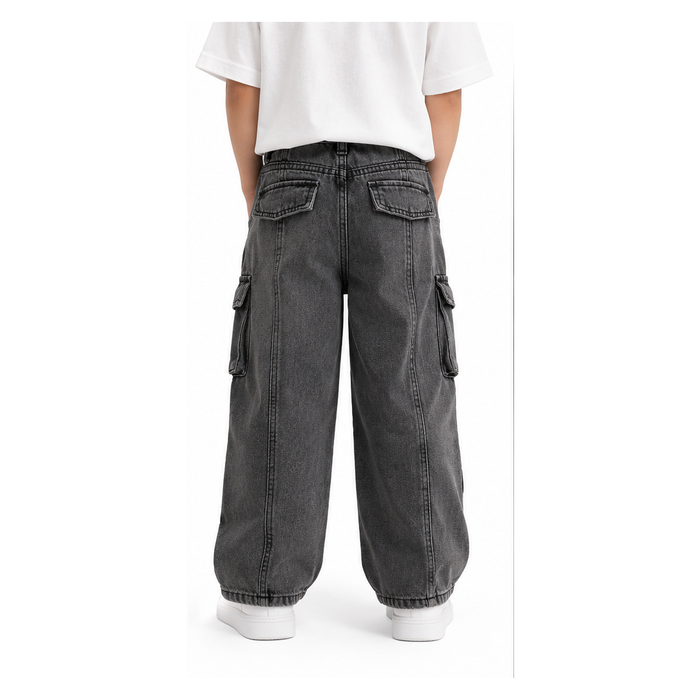 Wide-leg cargo jeans with multiple utility pockets
