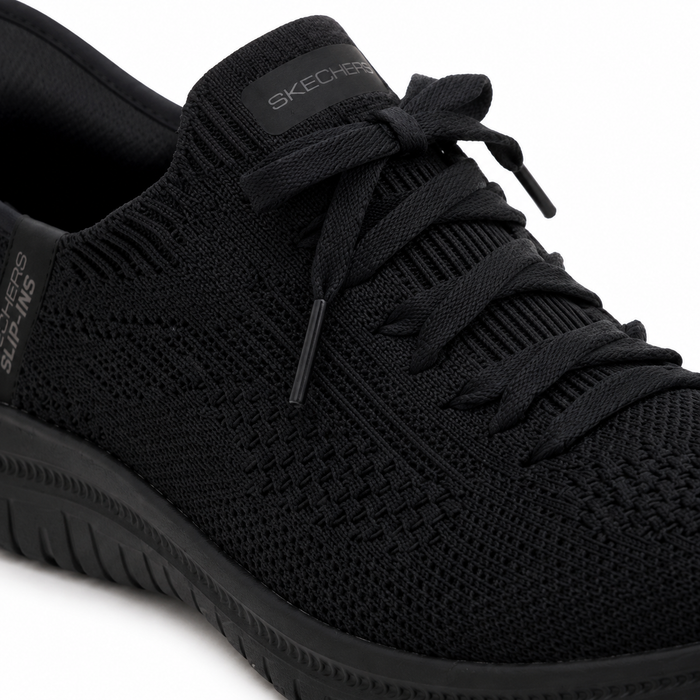 Women Lace Up Sports Shoes