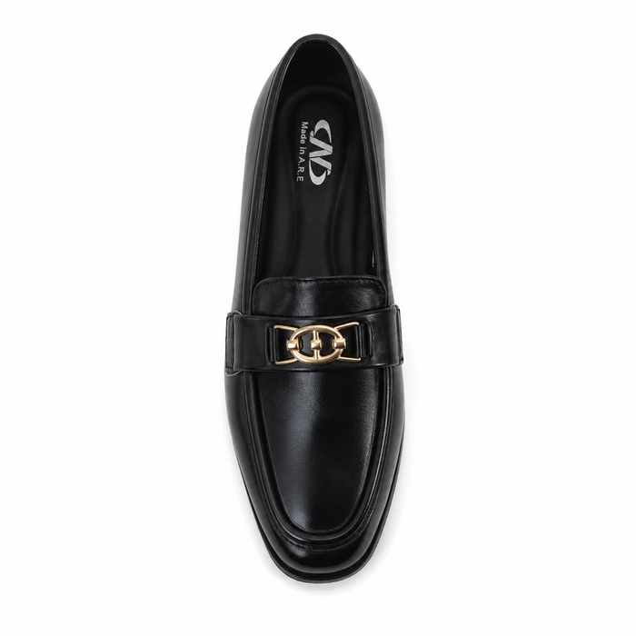 Women Metal Detail Loafers