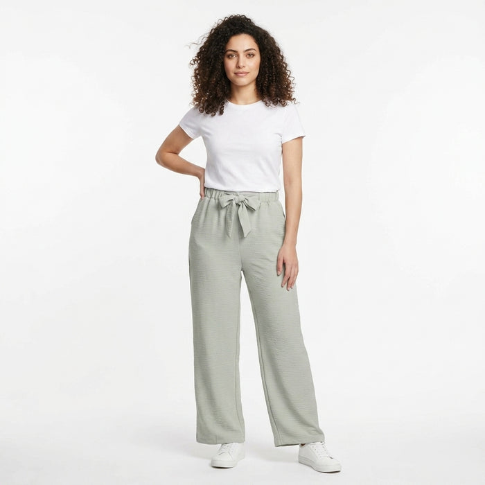 Women Textured Wide Leg Pants