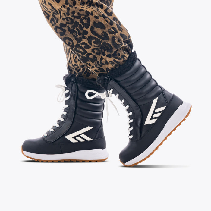 Women's Black BILLY Mountain Goat