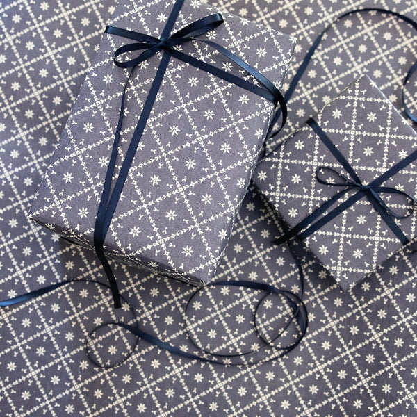 'Yuletide' Wrapping Paper Set
